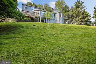 9830 Faust Dr, Vienna, VA 22182 - Photo 69
