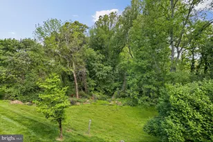 9830 Faust Dr, Vienna, VA 22182 - Photo 71