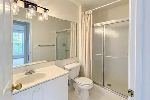 7000 Falls Reach Dr, Falls Church, VA 22043 - Photo 13
