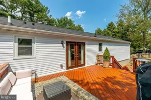2601 Seskey Glen Ct, Herndon, VA 20171 - Photo 3