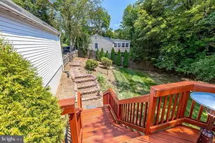 2601 Seskey Glen Ct, Herndon, VA 20171 - Photo 11