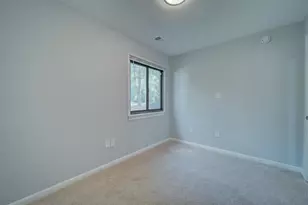 11301 Gatesborough Ln, Reston, VA 20191 - Photo 11