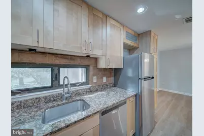 11301 Gatesborough Lane, Reston, VA 20191 - Photo 29