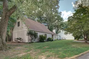 11301 Gatesborough Ln, Reston, VA 20191 - Photo 39