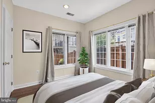4519 Fair Valley Dr, Fairfax, VA 22033 - Photo 9