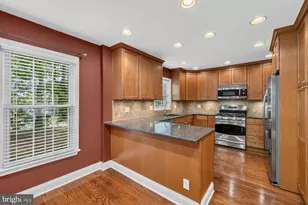 7509 Amesbury Ct, Alexandria, VA 22315 - Photo 5