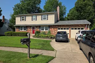 13384 Brookfield Ct, Chantilly, VA 20151 - Photo 1