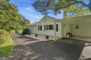 6451 Sleepy Ridge Rd, Falls Church, VA 22042 - Photo 37
