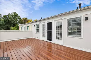 12079 Kinsley Pl, Reston, VA 20190 - Photo 15