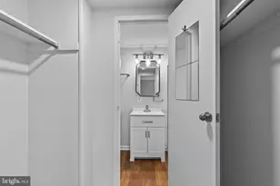 6001 Arlington Blvd, Falls Church, VA 22044 - Photo 9