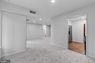 6001 Arlington Boulevard #423, Falls Church, VA 22044 - Photo 23