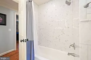 11404 Green Moor Ln, Oakton, VA 22124 - Photo 43