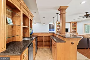 11404 Green Moor Ln, Oakton, VA 22124 - Photo 45