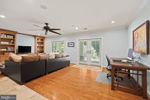 11404 Green Moor Ln, Oakton, VA 22124 - Photo 47
