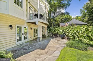 11404 Green Moor Ln, Oakton, VA 22124 - Photo 55