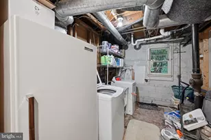 6605 Holford Ln, Springfield, VA 22152 - Photo 25