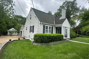 6419 Hillside Ln, Alexandria, VA 22306 - Photo 3
