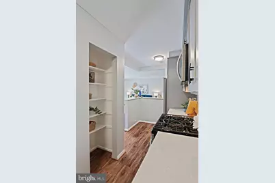 208 Park Terrace Court SE #49, Vienna, VA 22180 - Photo 11
