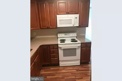 621 Center Street #104, Herndon, VA 20170 - Photo 23