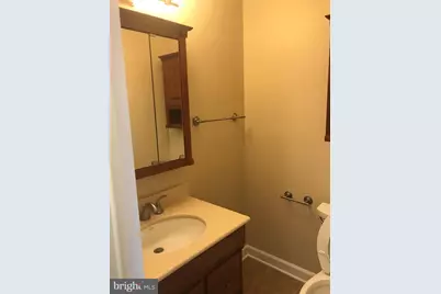 621 Center Street #104, Herndon, VA 20170 - Photo 15