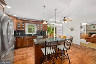 9730 Rolling Ridge Dr, Fairfax Station, VA 22039 - Photo 23