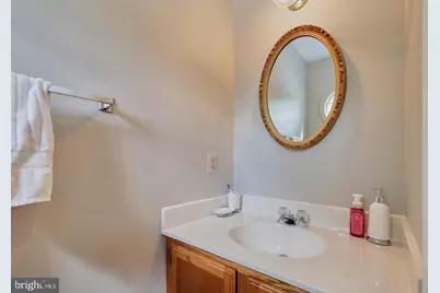 7921 Gunston Woods Place, Lorton, VA 22079 - Photo 13