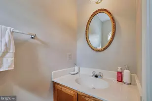7921 Gunston Woods Pl, Lorton, VA 22079 - Photo 13