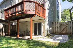 5926 Gunther Ct, Centreville, VA 20120 - Photo 33