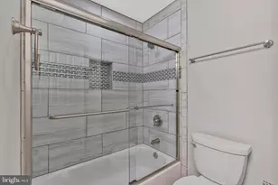 4284 Sleepy Lake Dr, Fairfax, VA 22033 - Photo 21