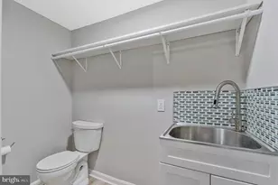4284 Sleepy Lake Dr, Fairfax, VA 22033 - Photo 31