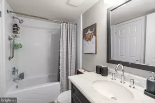 3401 Lakeside View Dr, Falls Church, VA 22041 - Photo 17