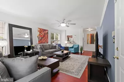 8846 Ashgrove House Lane #101, Vienna, VA 22182 - Photo 3