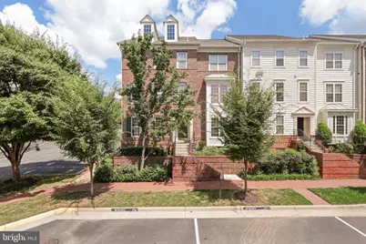 8846 Ashgrove House Lane #101, Vienna, VA 22182 - Photo 1