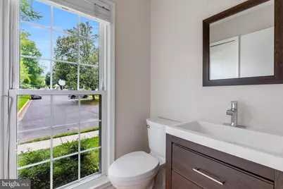 9911 Finian Court, Vienna, VA 22181 - Photo 17