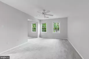9911 Finian Ct, Vienna, VA 22181 - Photo 23