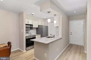 1706 Ascot Way, Reston, VA 20190 - Photo 3