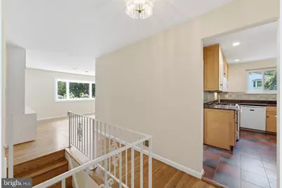 5506 Ventnor Lane, Springfield, VA 22151 - Photo 7