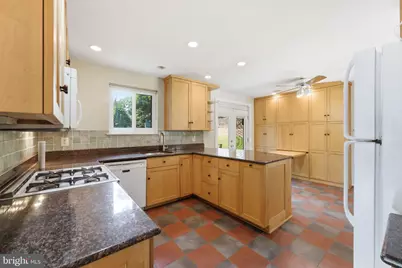 5506 Ventnor Lane, Springfield, VA 22151 - Photo 15