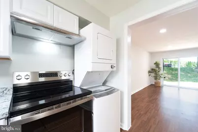 14421 Saguaro Place, Centreville, VA 20121 - Photo 11