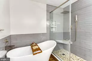 6107 Wigmore Ln, Alexandria, VA 22315 - Photo 15