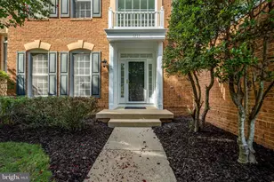 5257 Winter View Dr, Alexandria, VA 22312 - Photo 1