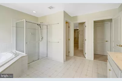 5257 Winter View Drive, Alexandria, VA 22312 - Photo 61
