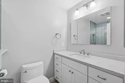 6924 McLean Park Manor Court, McLean, VA 22101 - Photo 13