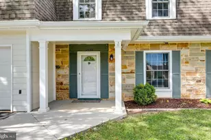 12856 Fantasia Dr, Herndon, VA 20170 - Photo 27