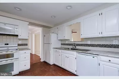 12856 Fantasia Drive, Herndon, VA 20170 - Photo 7