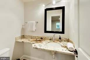 6639 Locust Way, Annandale, VA 22003 - Photo 61