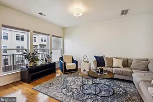 3028 Rittenhouse Cir, Fairfax, VA 22031 - Photo 11