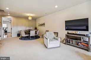 3028 Rittenhouse Cir, Fairfax, VA 22031 - Photo 5
