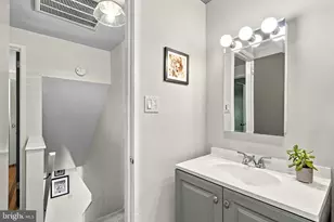 11082 Saffold Way, Reston, VA 20190 - Photo 41
