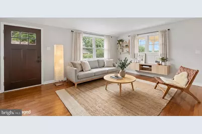 2722 Woodley Place, Falls Church, VA 22046 - Photo 5